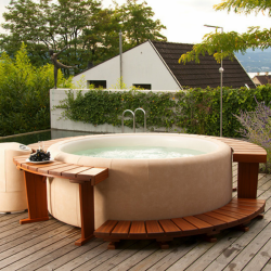 Softub 2 à 4 personnes