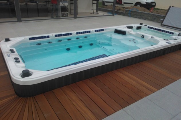 AQUEX 19 Lounger